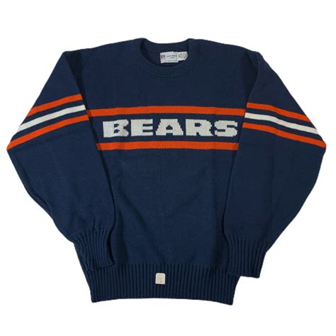 VINTAGE Logo 7 Chicago Bears Sweater Mens XL Blue Crewneck Script Cotton NFL 80s. Pre-Owned. $22.49. Top Rated Plus. Was: $29.99 25% off. vintagemodernscott (4,132) 100%. or Best Offer. +$8.99 shipping. Free returns.